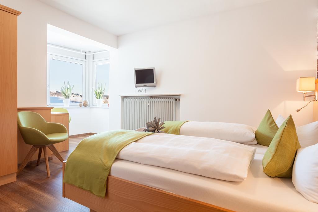 Waldhorn Hotel